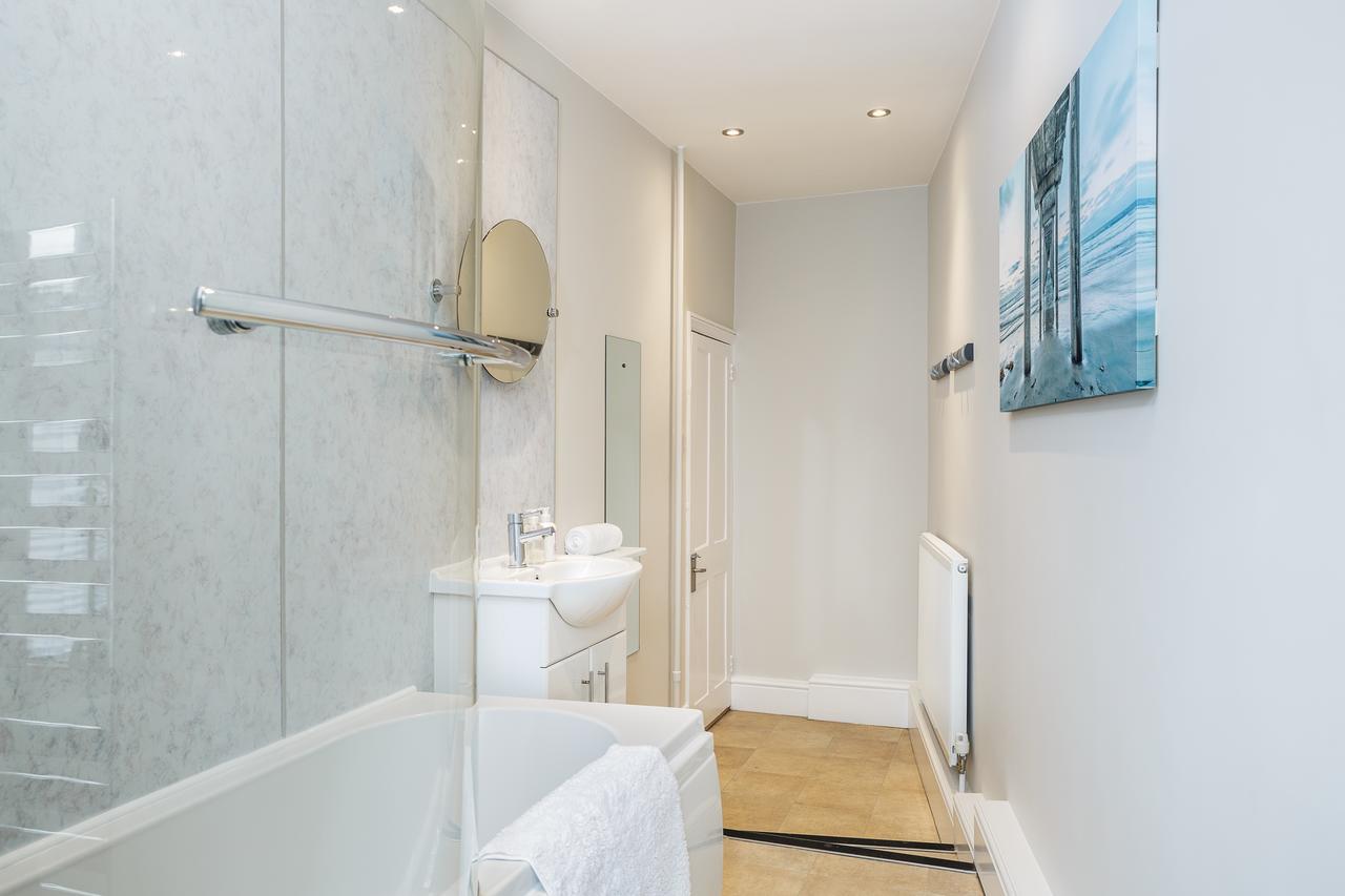 Stopover At Orchard Garden Apartment With Great Outdoor Space Πόρτσμουθ Εξωτερικό φωτογραφία